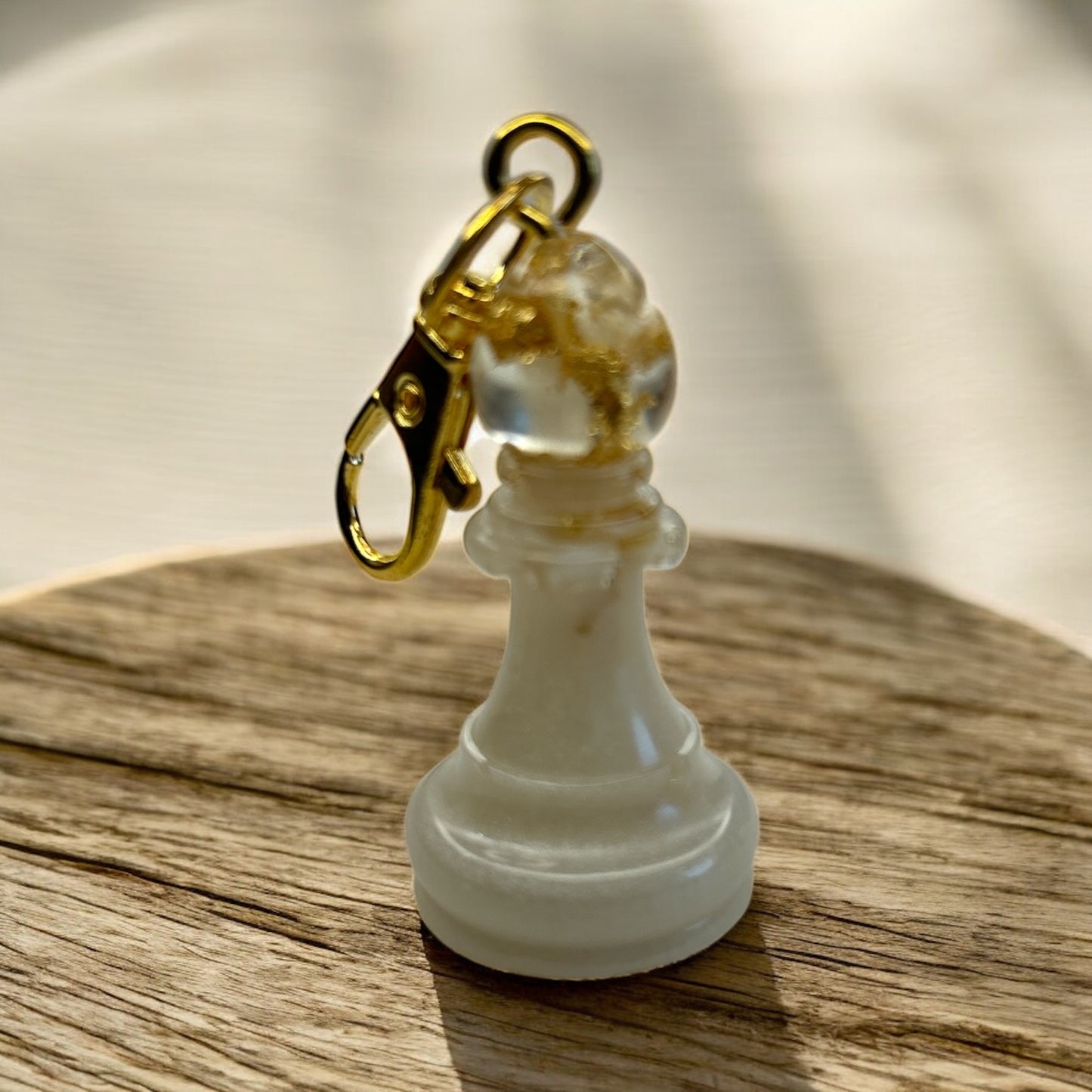 Porte-clés d'échecs avec des feuilles d'Or 18 Carats en résine époxy
