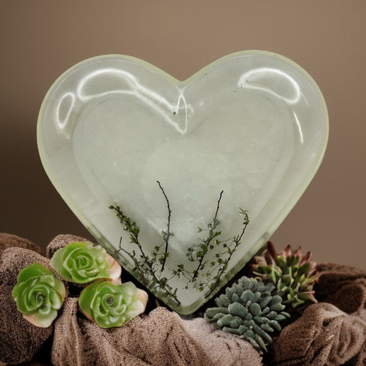 Small heart to take in epoxy resin