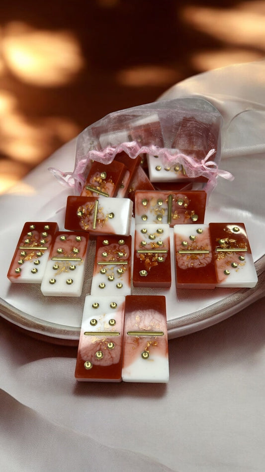 Epoxy resin dominoes board games
