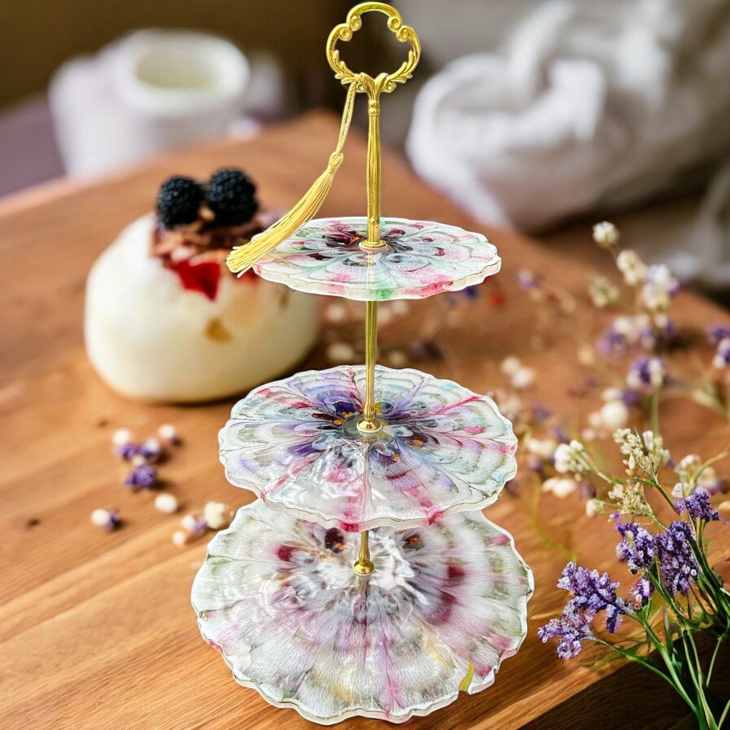 Présentoir à gâteaux, style florale en résine époxy