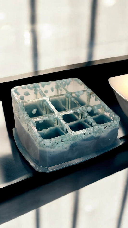 Epoxy resin makeup organizer