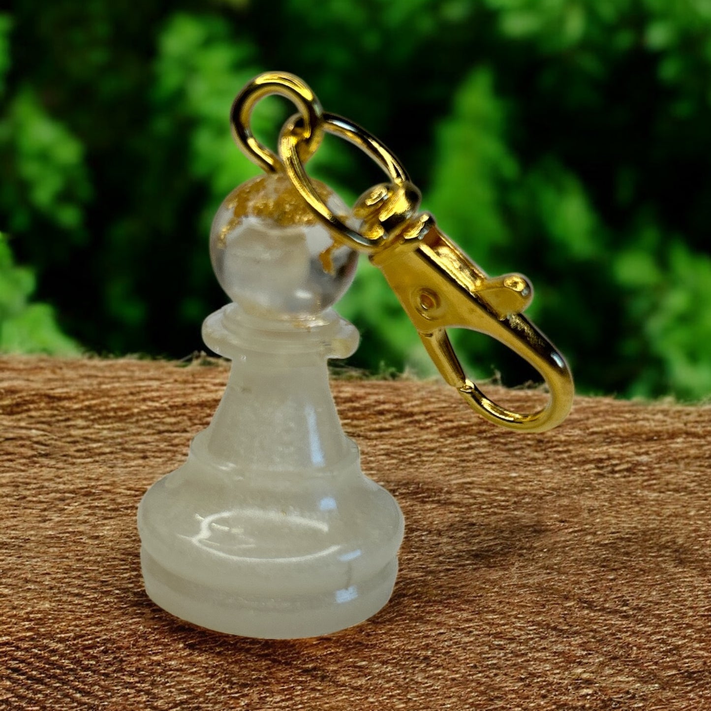 Porte-clés d'échecs avec des feuilles d'Or 18 Carats en résine époxy