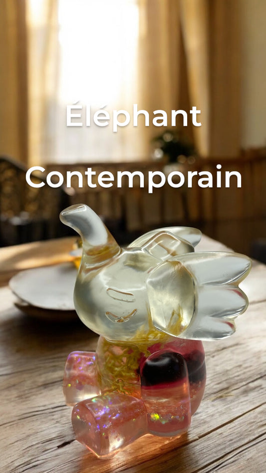 Figurine Eléphant avec des fleures séchées en résine époxy