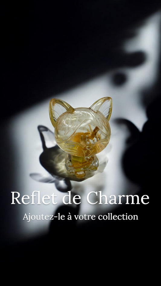Figurine Chat avec des fleures séchées en résine époxy