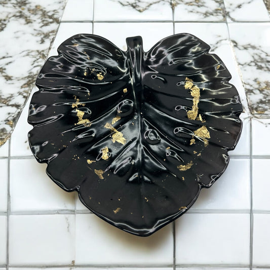 Feuille de Monstera vide-poche en résine époxy