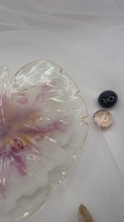 Feuille de Monstera vide-poche en résine époxy