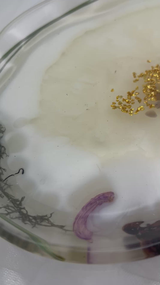 Assiette de présentation en résine époxy